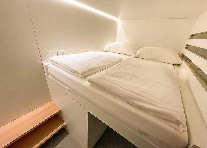 Kapselhotel Soom I Capsule Salzburg